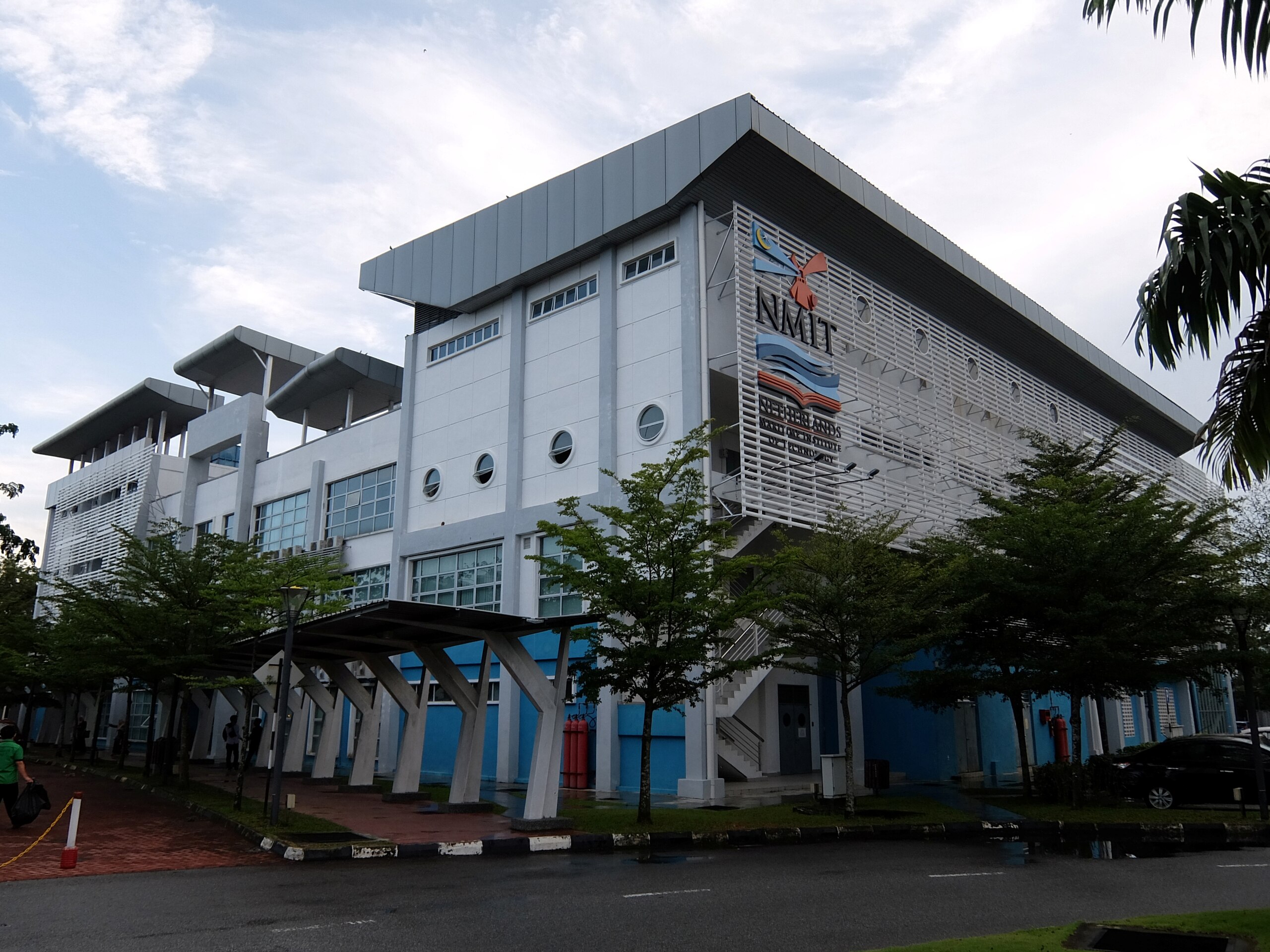 Read more about the article Netherlands Maritime University College (NMUC), Malaysia